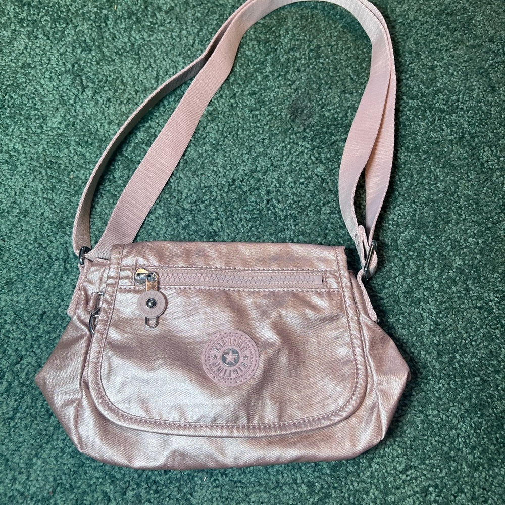 ✨ Gold Kipling Shoulder Bag with Gorilla Charm 🦍